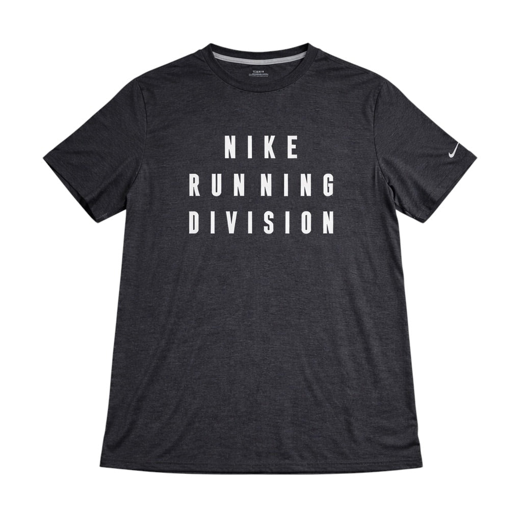 T shirt running division